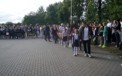 Vilniaus „Vilnios” pagrindinės mokyklos bendruomenė šventė mokslo ir žinių dieną